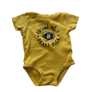 10/20$ Carter’s football theme baby short sleeve bodysuit/onesie size 6 months